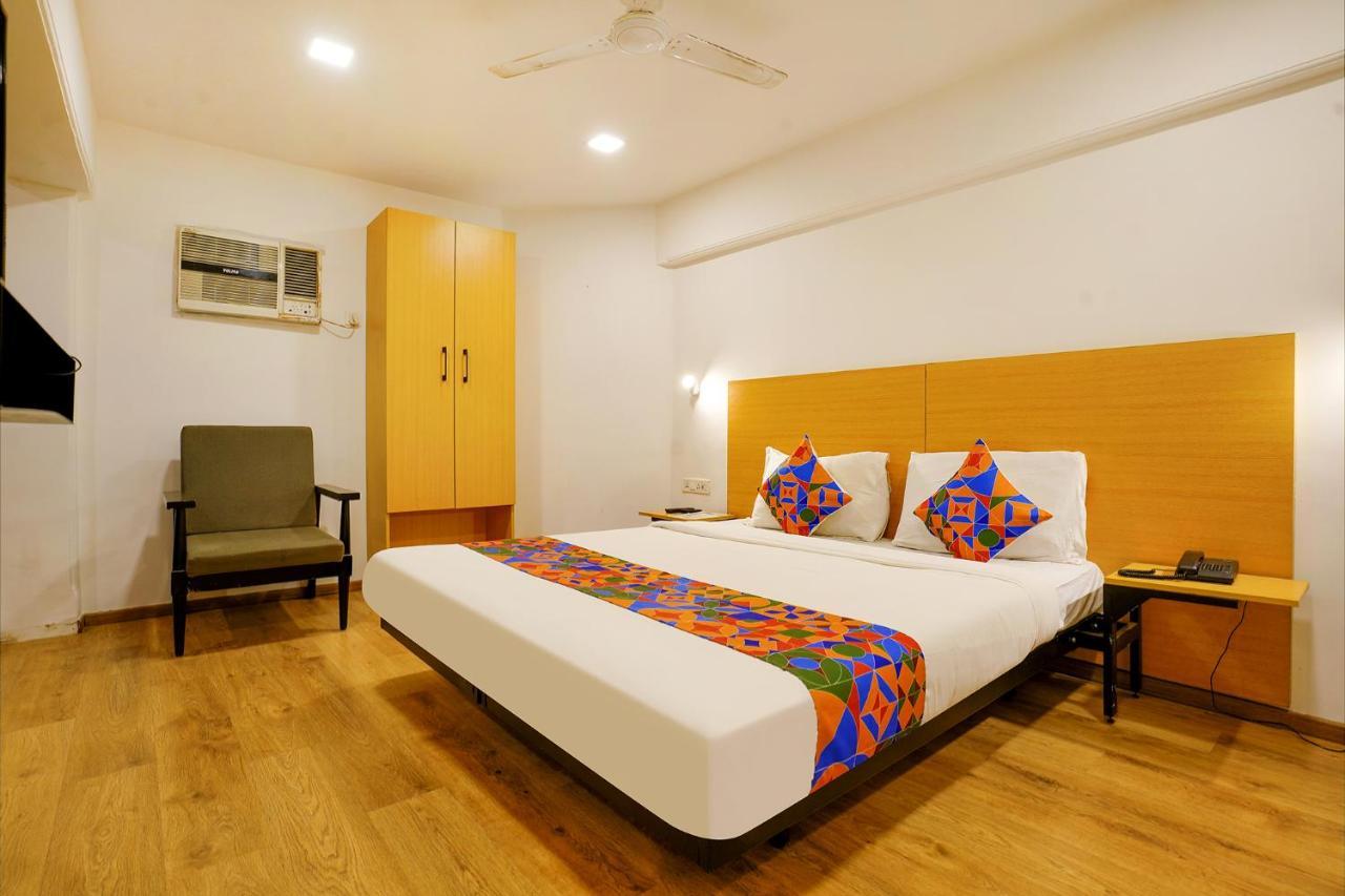 Hotel Fabexpress Highway Residency Mumbai Exterior foto